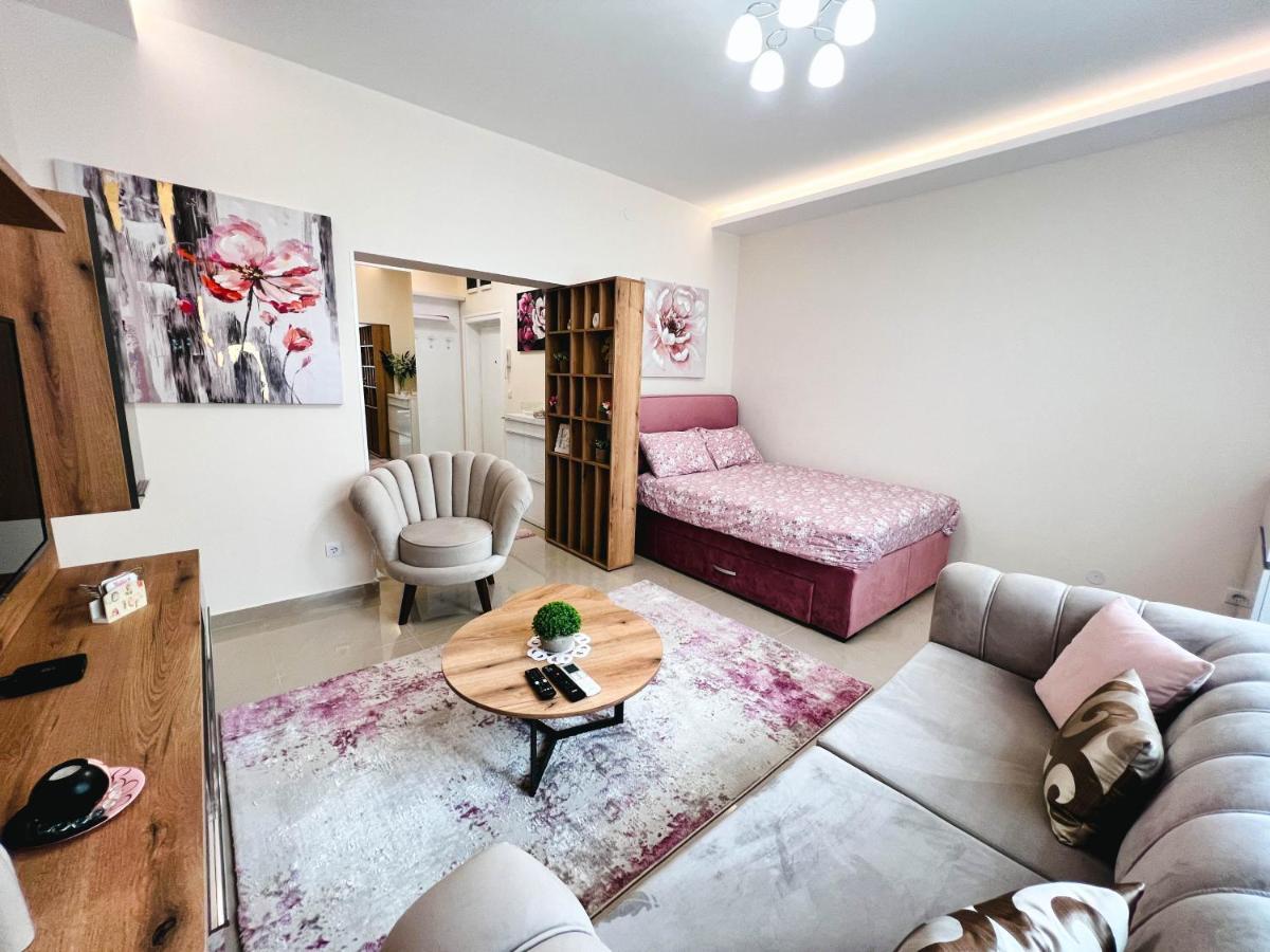 Old Town Luxury Suites Belgrade Exterior photo