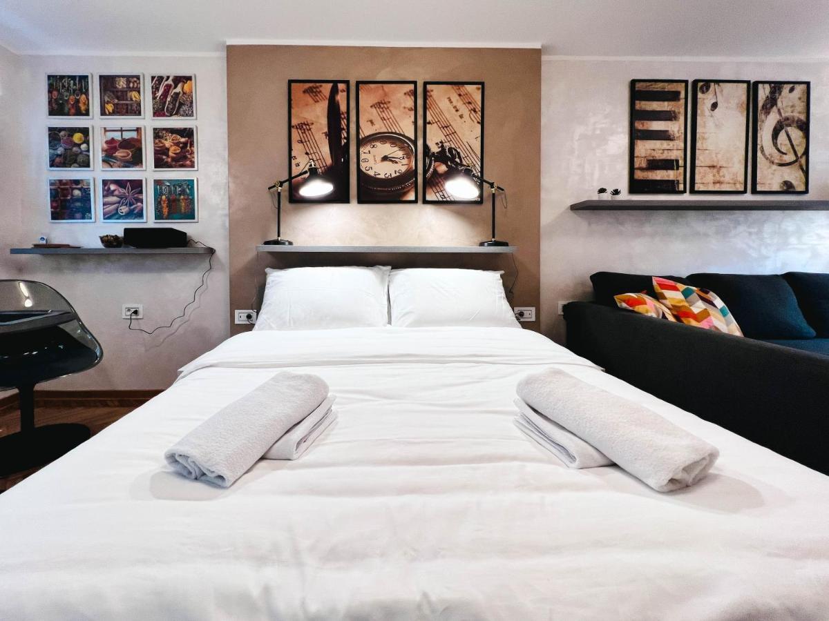 Old Town Luxury Suites Belgrade Exterior photo